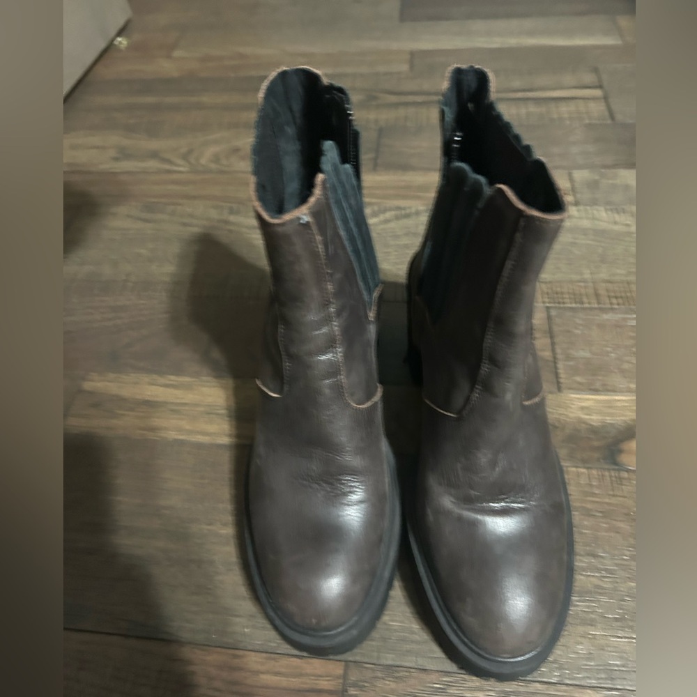 FREE PEOPLE // James Chelsea Boot
